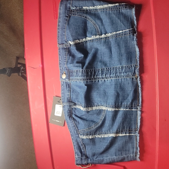 Fashion Nova Tops - Brand new with tags attached fashion Nova  Jean crop top